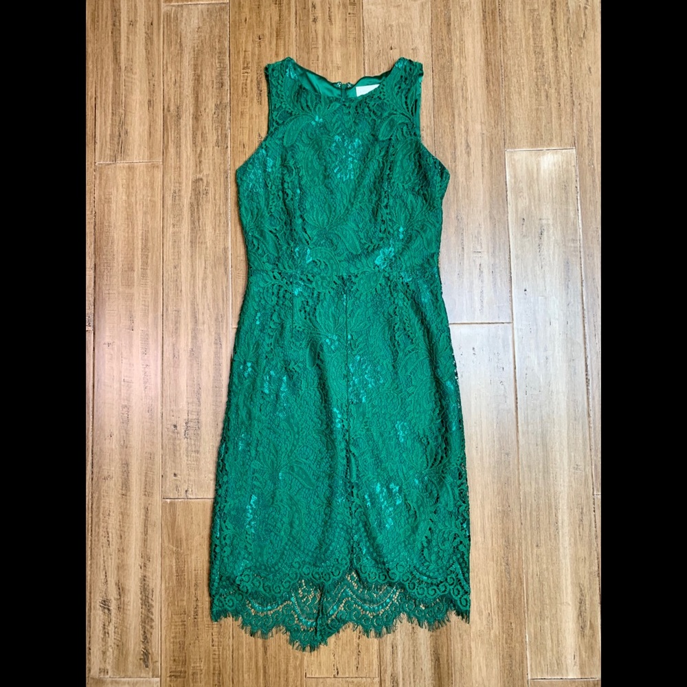 Kelly Green lace shift dress